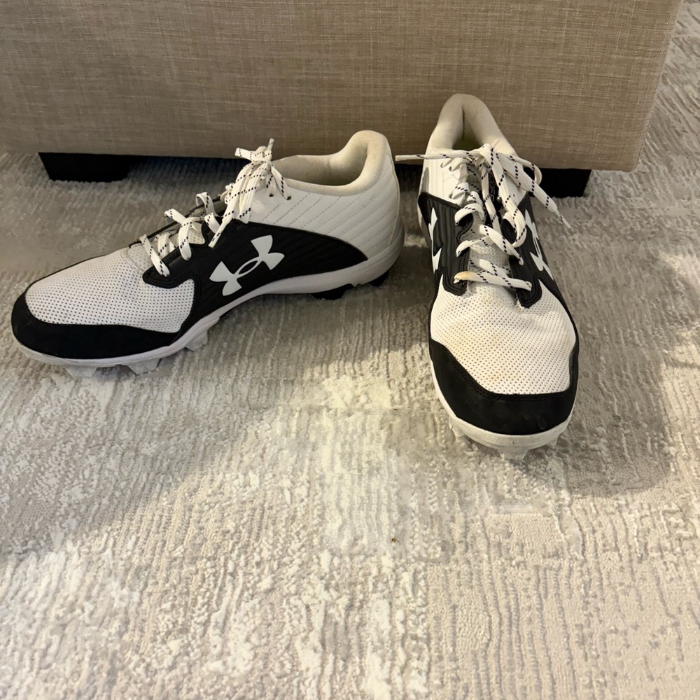 Under Armour Cleats